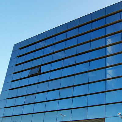 Fabricación de puertas y ventanas de aluminio